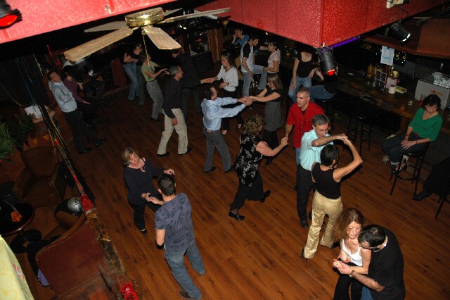 min 2005 12 04 sharkys 135
